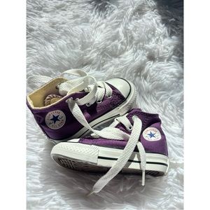 Chuck Taylor All Star - TODDLER HIGH TOP SHOE
